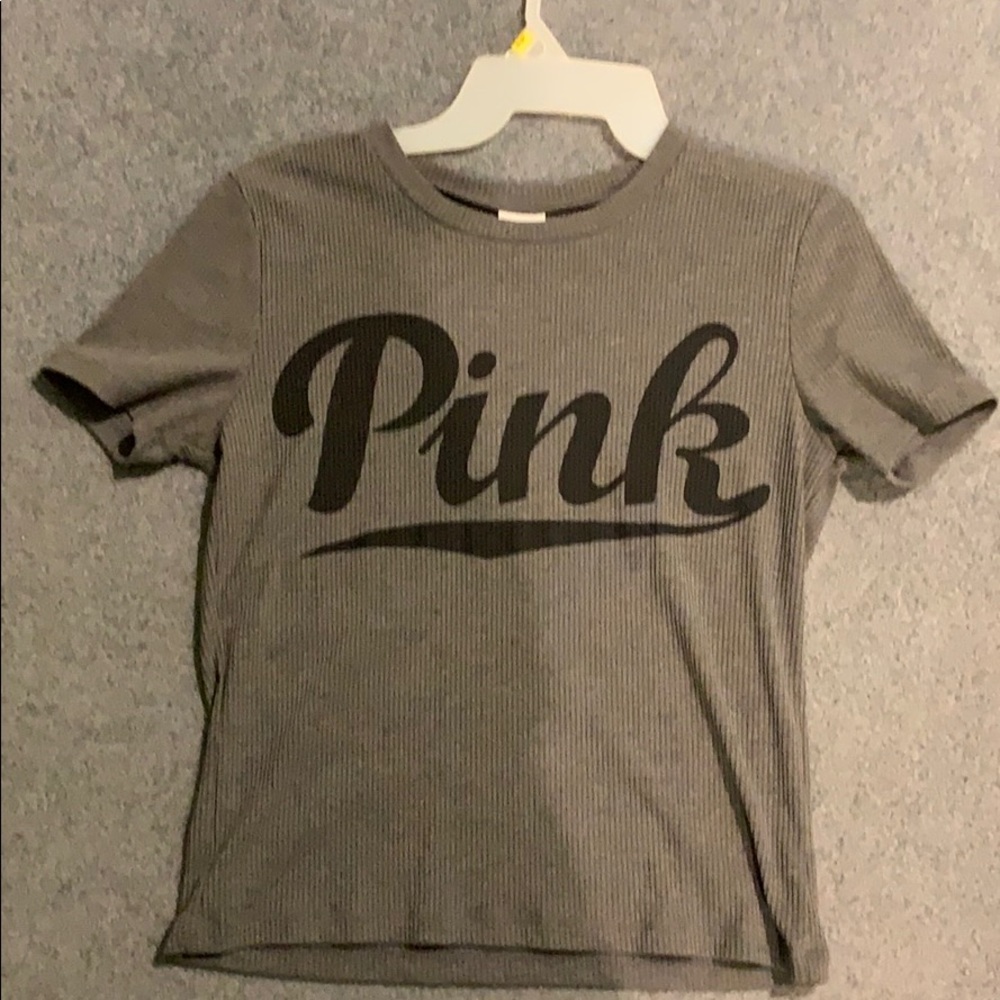 Victoria’s Secret pink cropped T-shirt